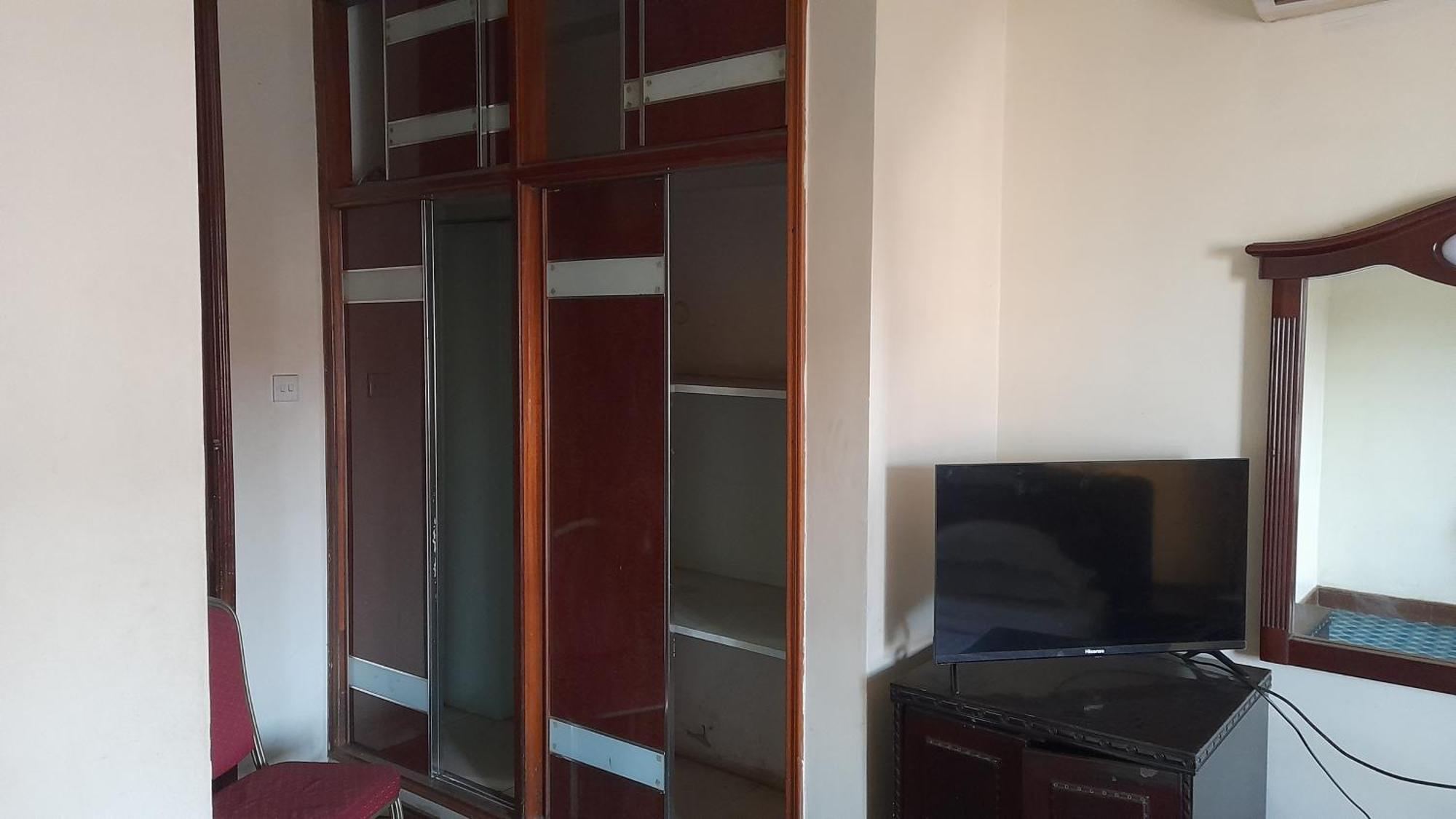 New Jbk Hotel Кампала Экстерьер фото