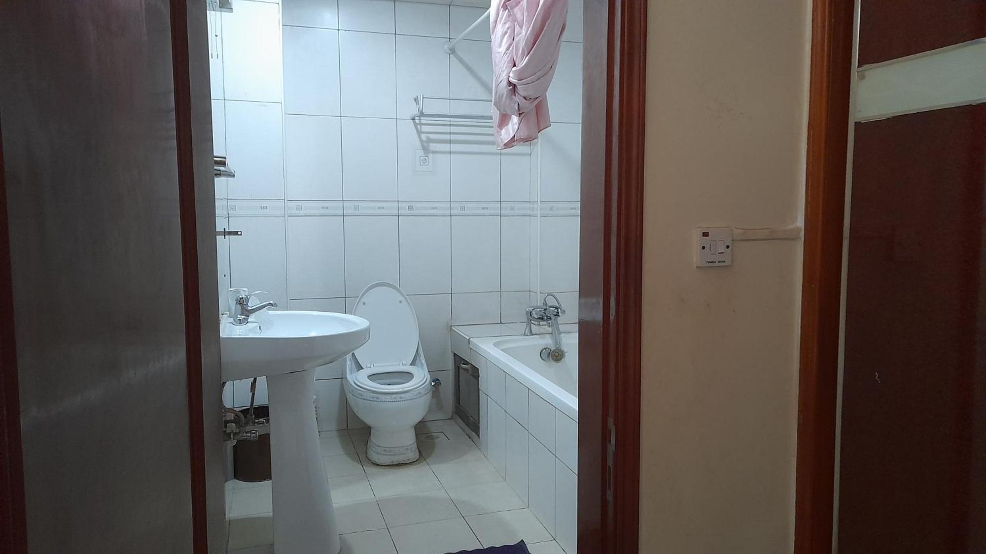 New Jbk Hotel Кампала Экстерьер фото