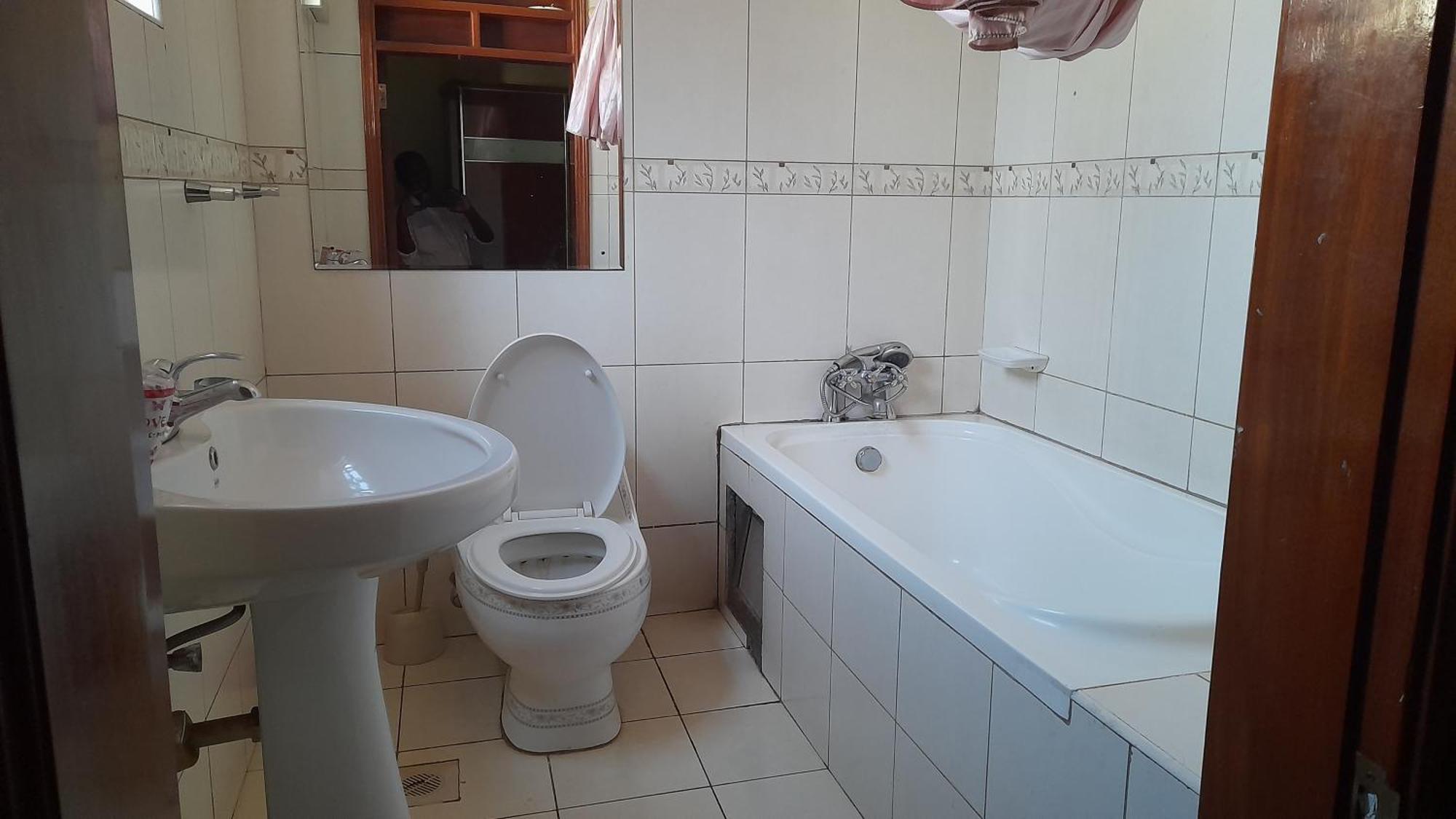 New Jbk Hotel Кампала Экстерьер фото