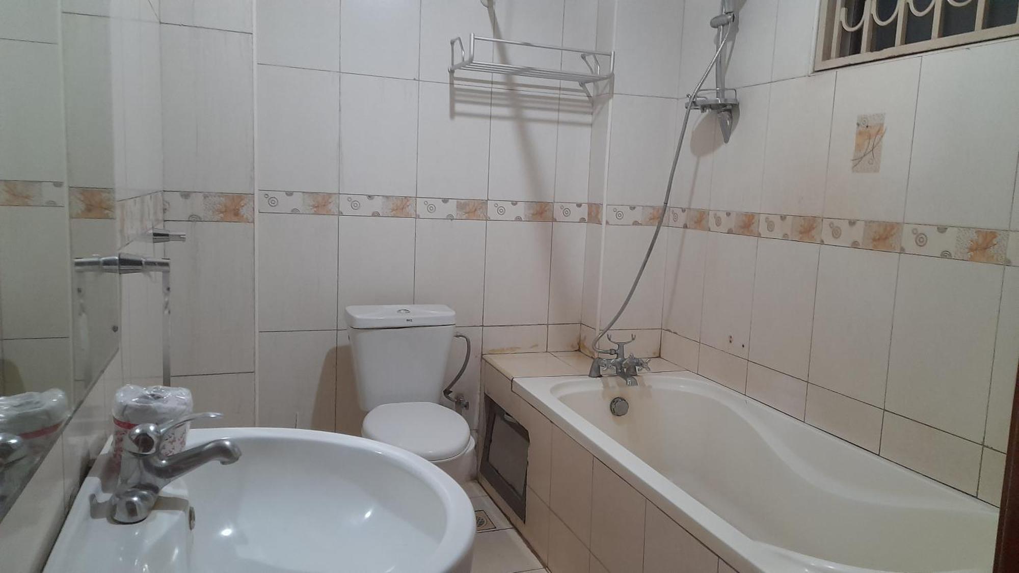New Jbk Hotel Кампала Экстерьер фото