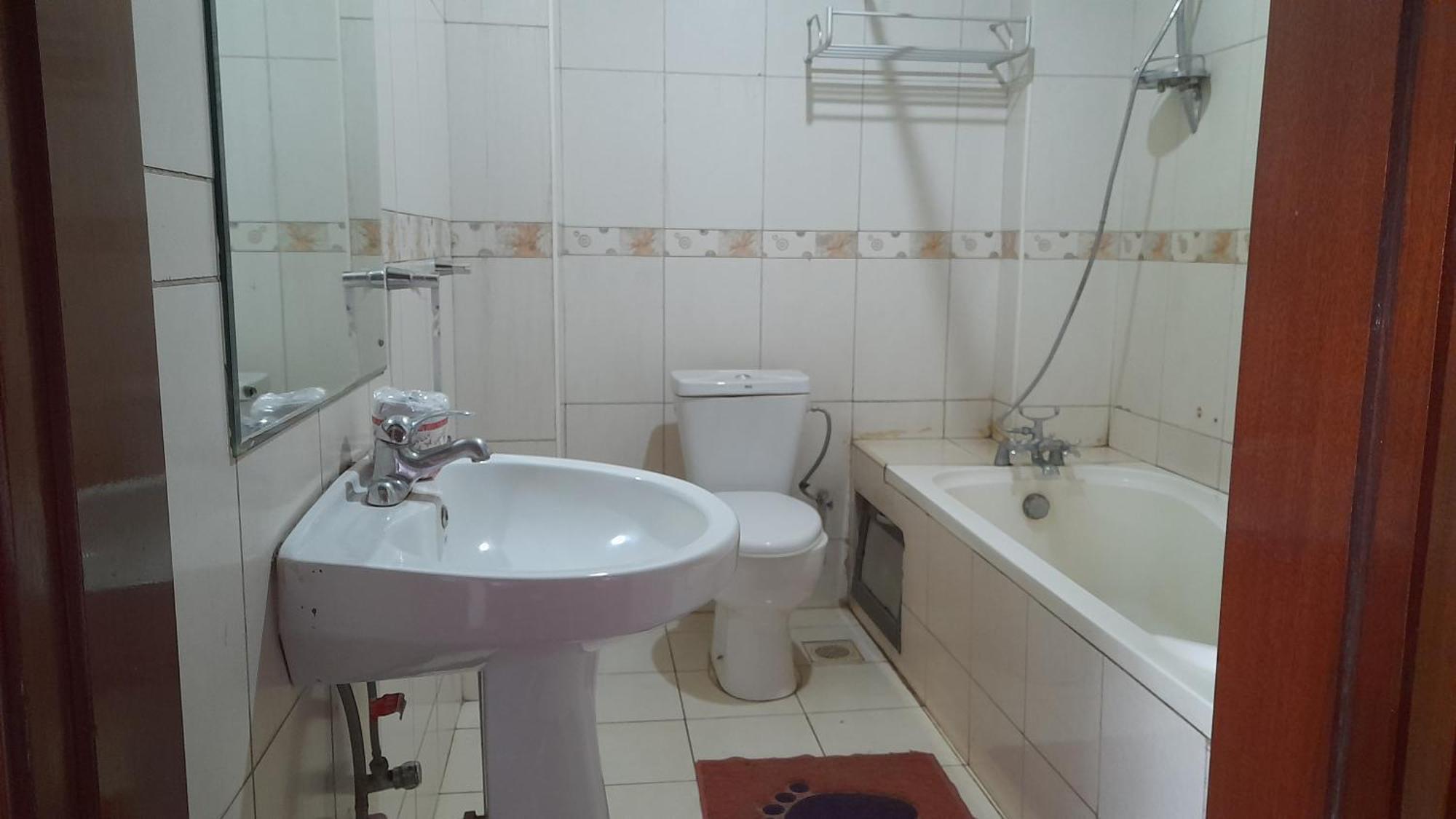 New Jbk Hotel Кампала Экстерьер фото