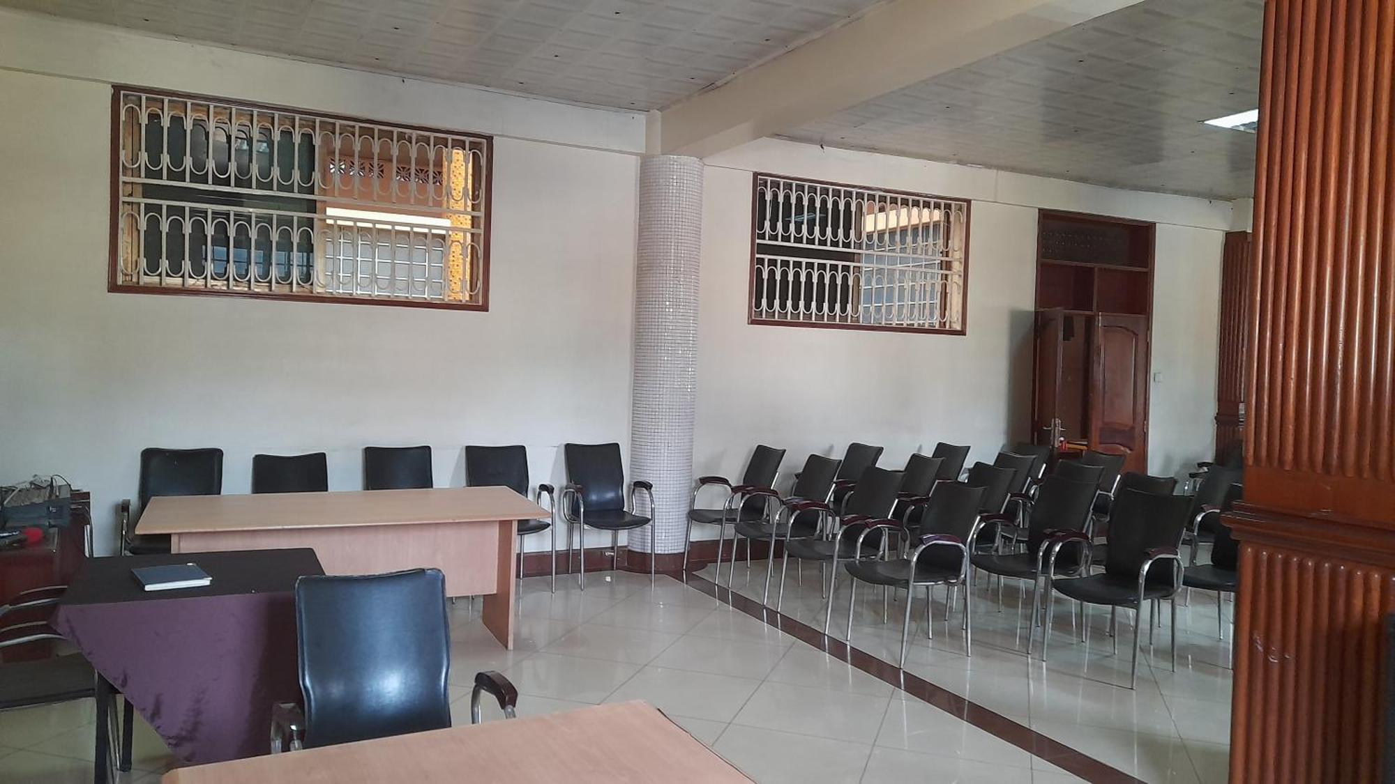 New Jbk Hotel Кампала Экстерьер фото